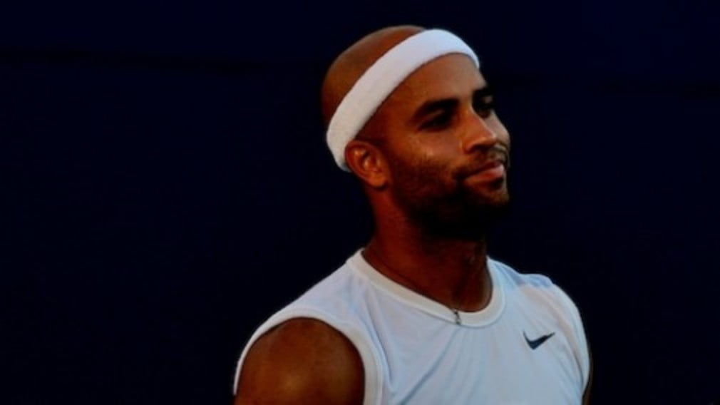 Olympics and US Open take their toll on James Blake as he withdraws from next weeks Spain-USA Davis Cup clash.