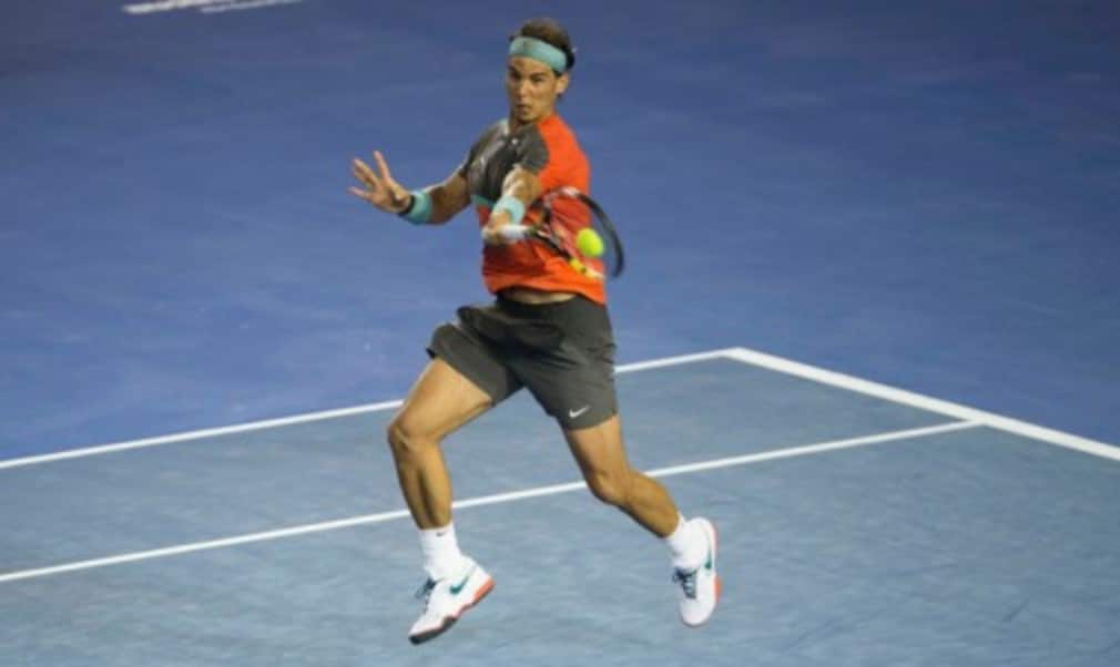 World No.1 Rafael Nadal moved into the third round of the Australian Open with a straight sets victory over Australian teenager Thanasi Kokkinakis