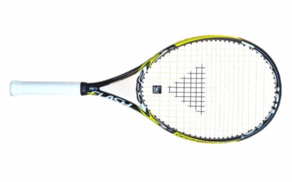 The Tecnifibre T-Flash ATP 265 might be a little too unforgiving for absolute beginners but our testers still see plenty of positives