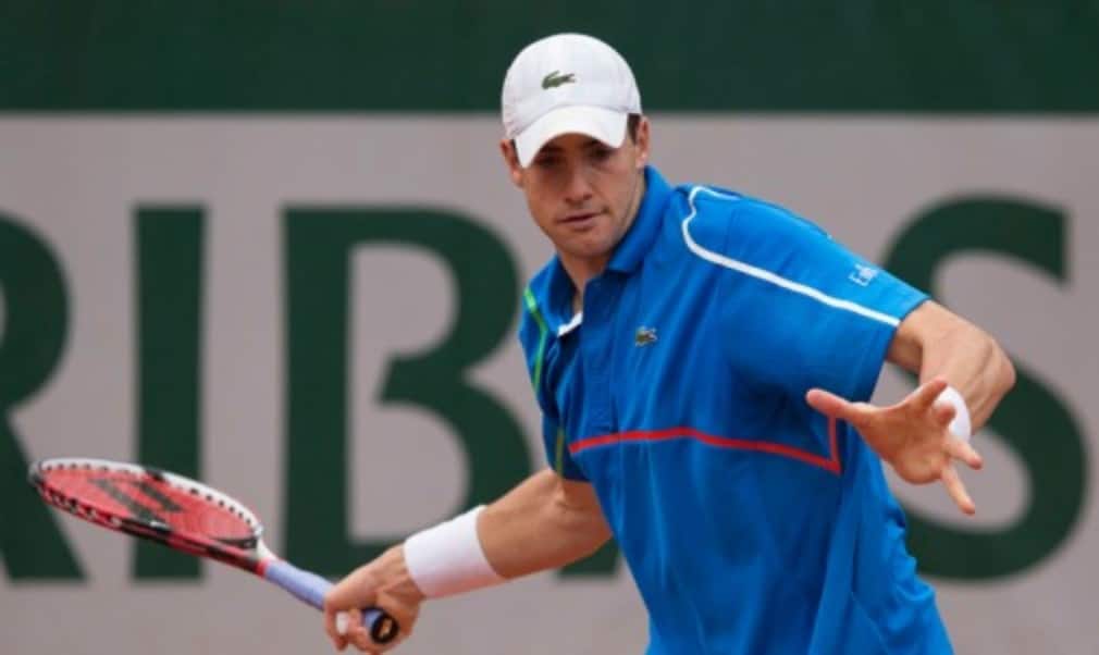 John Isner took an early lead in the US Open Series after successfully defending his BB&T Atlanta Open title