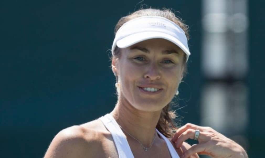 Martina Hingis won the ladies' singles title at Wimbledon in 1997 aged 16