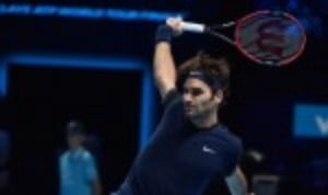 Six-time ATP World Tour Finals champion Roger Federer fended off Kei Nishikori in three sets to steam through to SaturdayÈs semi-finals with an unbeaten 3-0 round-robin record