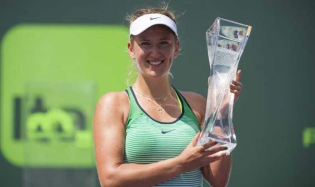 Victoria Azarenka became the first woman in 11 years to win back-to-back titles in Indian Wells and Miami after defeating Svetlana Kuznetsova to win the Miami Open