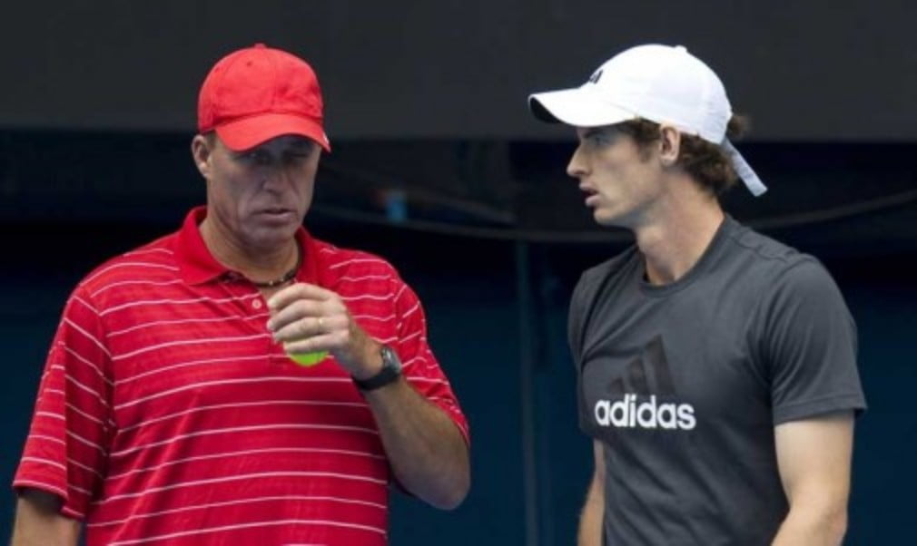 The man who helped Andy Murray win two Grand Slam titles and Olympic gold has rejoined the BritÈs team