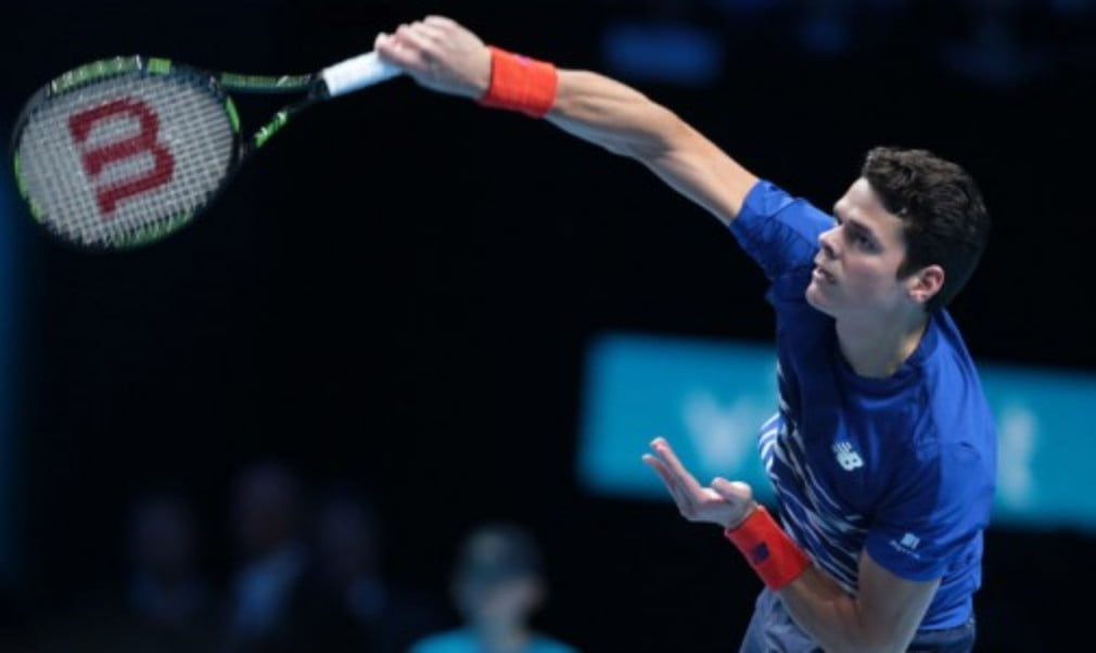 Milos Raonic joined Novak Djokovic in the semi-finals with victory at the Barclays ATP World Tour Finals in London