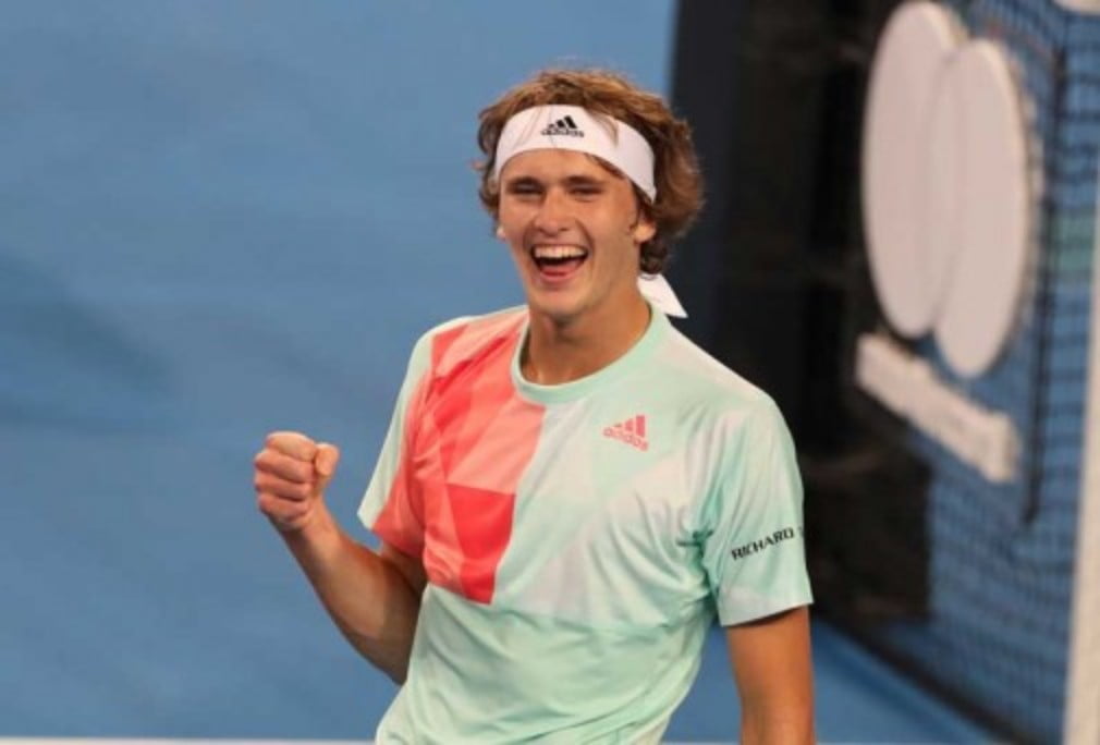 Alexander Zverev defeated Roger Federer in the round robin stages at Hopman Cup