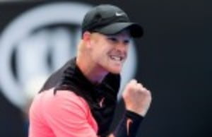 Kyle Edmund defeated Nikoloz Basilashvili 7-6(0) 3-6 4-6 6-0 7-5 to take his place in the round of 16 at the Australian Open