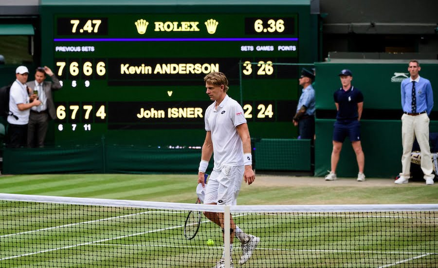 Kevin Anderson wins 26-24 in 5th set against John Isner at Wimbledon