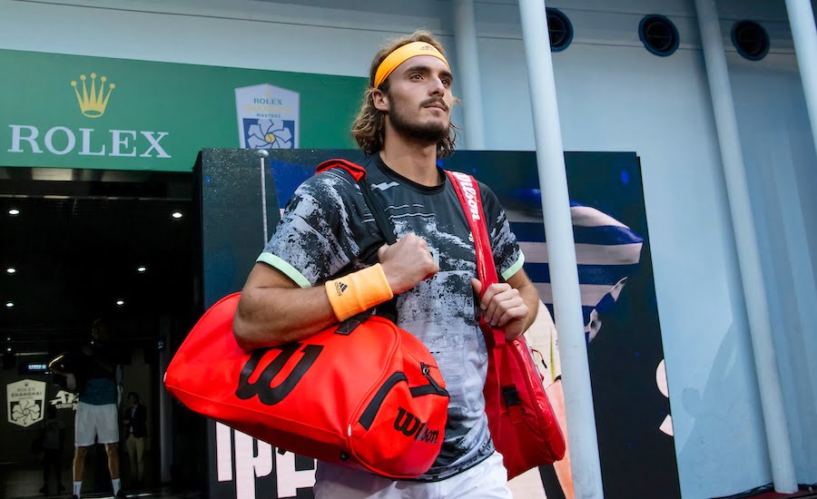 Stefanos Tsitsipas makes his way onto court at Shanghai.JPG