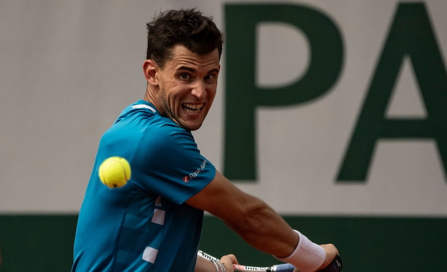 Dominic Thiem backhand Roland Garros 2019