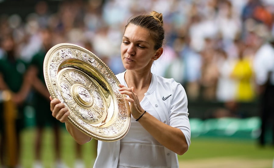 Simona Halep winning Wimbledon 2019