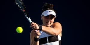 Bianca Andreescu backhand