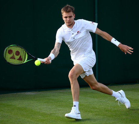 Alexander Bublik Underarm serve Wimbledon