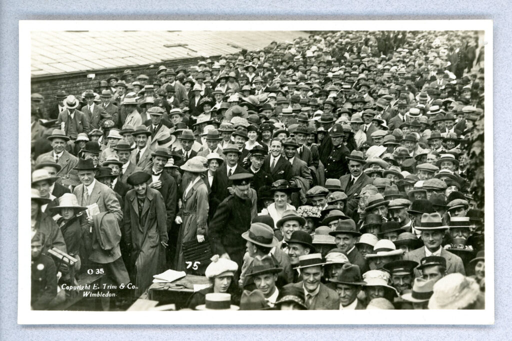 Wimbledon ticket queue